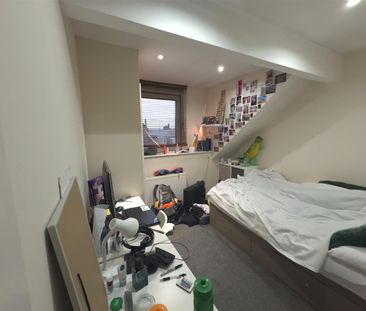 5 bedroom terraced house to rent - Photo 5