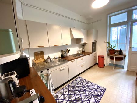 Location Appartement 2 pièces 61m² LA MADELEINE 59110 - Photo 4