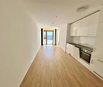 südseitige 2-Zimmer Wohnung im 8.OG (Dachterrasse, Co-Working Bereich & Gym inklusive) - Foto 1