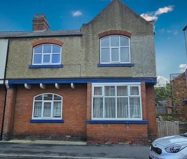 3 bedroom semi-detached house to rent - Photo 6