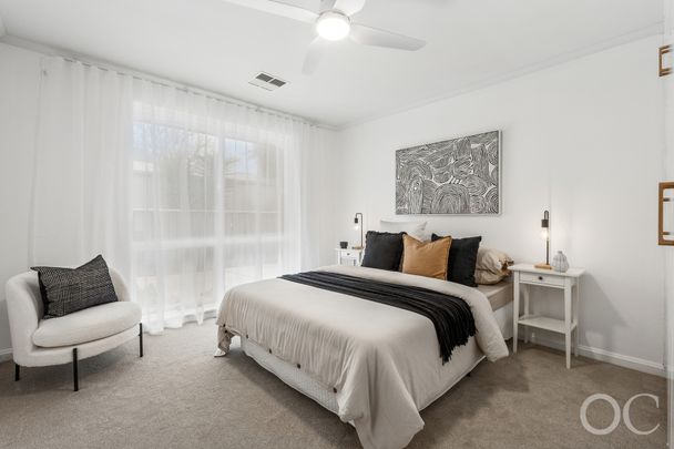 Open The Door To Light-filled Living - Photo 1