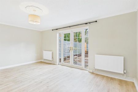 3 bedroom terraced house to rent - Photo 2