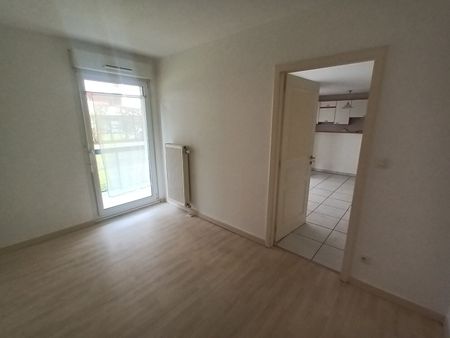 Location Appartement 2 pièces 49m² - Photo 2