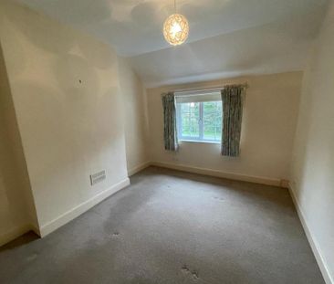 2 bedroom semi-detached house to rent - Photo 3