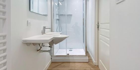 Location Appartement 1 pièce 37m² MONT DE MARSAN 40000 - Photo 3