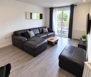 1 bedroom in a flat share to rent - Photo 1