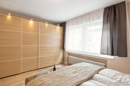 RIDA FLATS - Köln-Müngersdorf! All in plus! Balkon + Tiefgarage + Aufzug + Internet + Swimmingpool - Photo 5