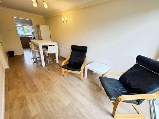 Fiona Close, Winchester, Hampshire, SO23 - Photo 1