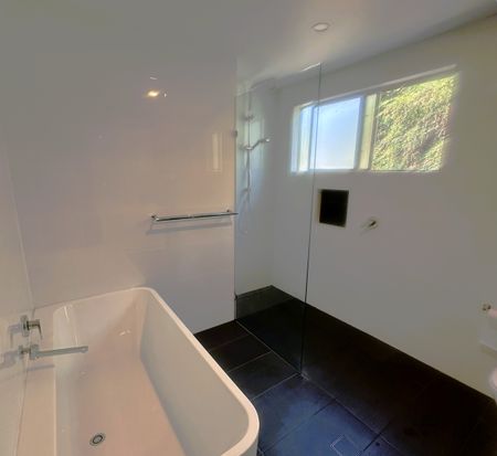 63 Desmond Street, Cessnock NSW 2325 - House For Rent | Domain - Photo 3