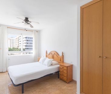 Piso de alquiler en Avenida Don Juan de Borbon, Juan de Borbón - Photo 3