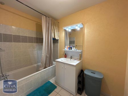 Location Appartement 3 pièces 55m² BEAUNE LES MINES 87280 - Photo 5