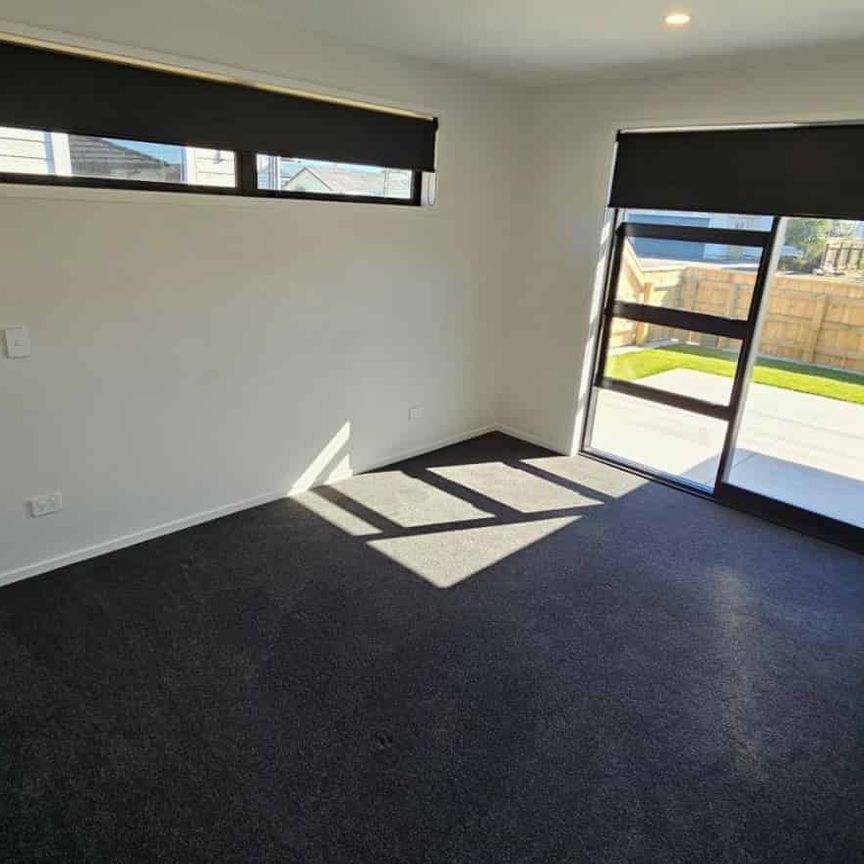 THREE BEDROOM CLOSE TO HOSPITAL - Photo 1