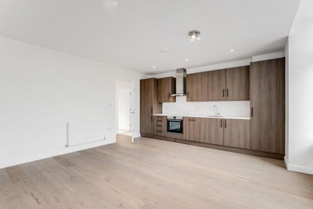 2 Bedroom Flat To Let - Photo 4