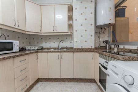 Pasaje Pezuela, Málaga, Andalusia 29010 - Photo 2