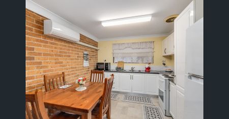 🏡 For Rent – 2-Bedroom Unit in Quiet West Kempsey Street - Photo 5