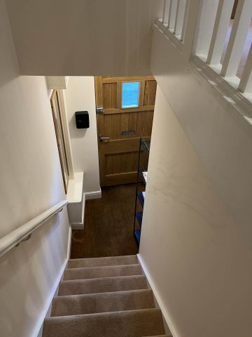 Room 4, Willowbrook, Great George Street, Godalming - Photo 2