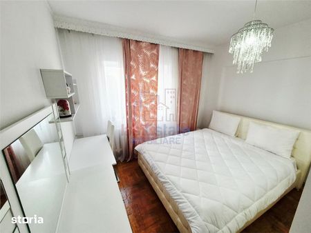Apartament cu 3 camere de inchiriat in Centru - Photo 3