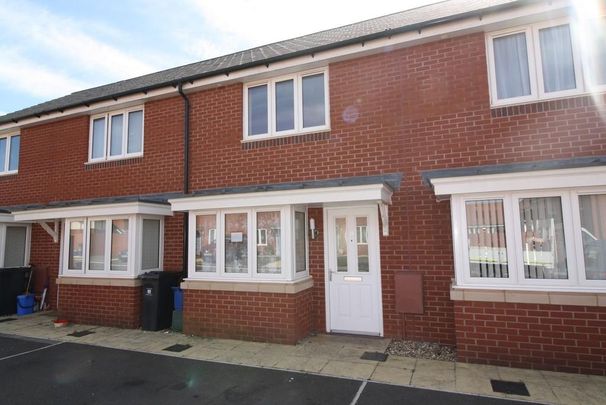 2 bedroom terraced house to rent - Photo 1