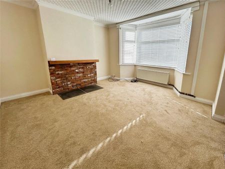 2 bedroom semi-detached house to rent - Photo 4
