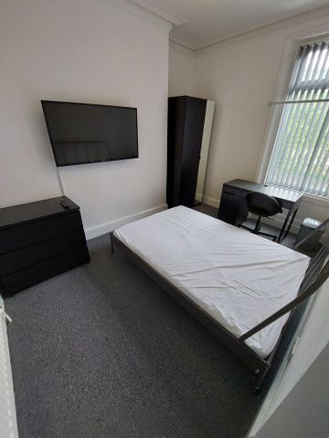 5 bedroom house share to rent - Photo 5