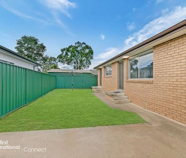 Stylishly Updated Home in the Heart of Hobartville - Photo 6