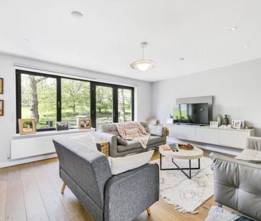 Golders Green Road, London, NW11 - Photo 6