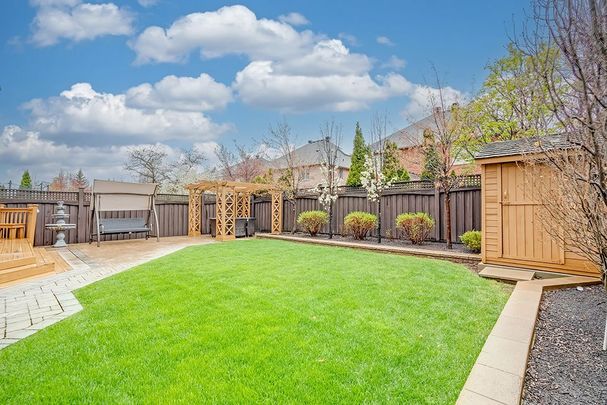 For Lease - 1527 Arrowhead Road, Oakville, Ontario - Photo 1