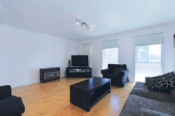 SPACIOUS FAMILY HOME - Photo 1