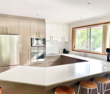 Spacious Family Home in a Quiet Cul-de-Sac - Photo 5