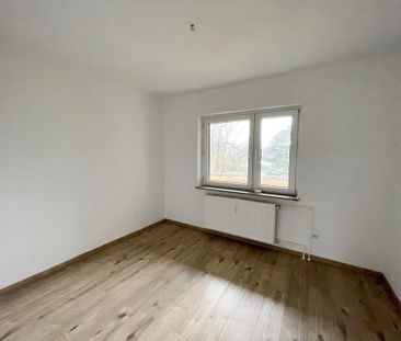 Attraktive 3-Zimmer-Wohnung mit Balkon und grüner Aussicht in Mende... - Photo 1