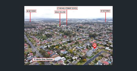 Spacious 4-Bedroom Family Home in Prime Location! - Photo 5