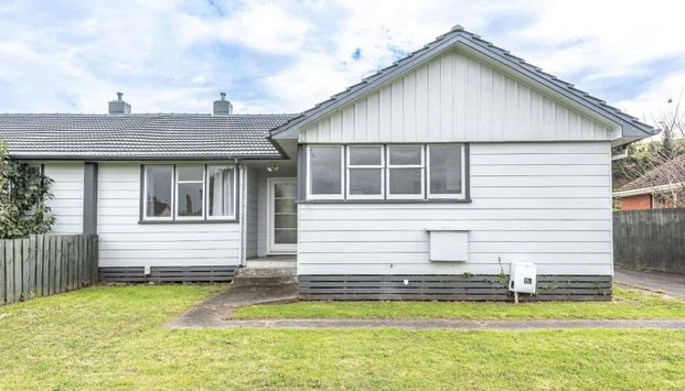 Three bedroom Aramoho home - Photo 1