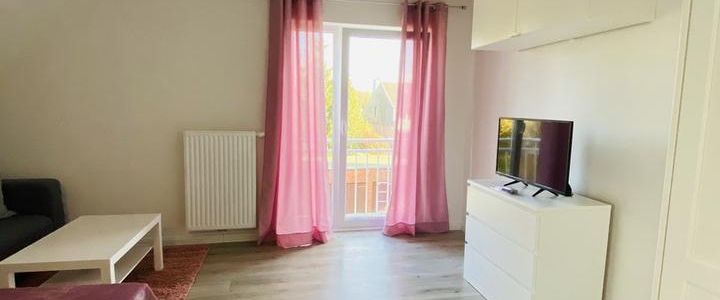 Neuwertiges 1-Zimmmer Apartment nahe Flughafen möbliert - Photo 1