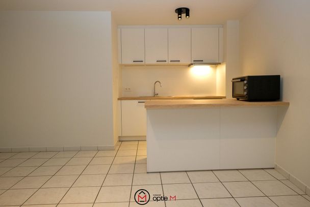 APPARTEMENT OP HET EERSTE VERDIEP MET VEEL LICHTINVAL IN BILZEN - Foto 1