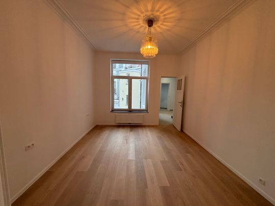 Appartement te huur - Foto 1