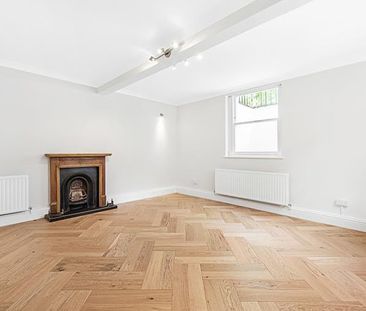 Putney Hill, SW15 - Photo 4