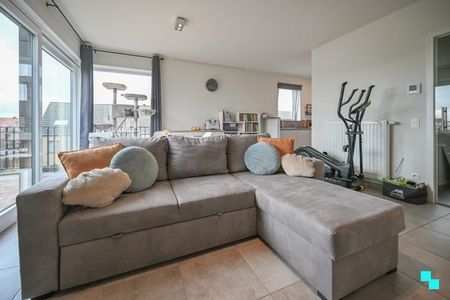 Appartement te huur - Foto 2