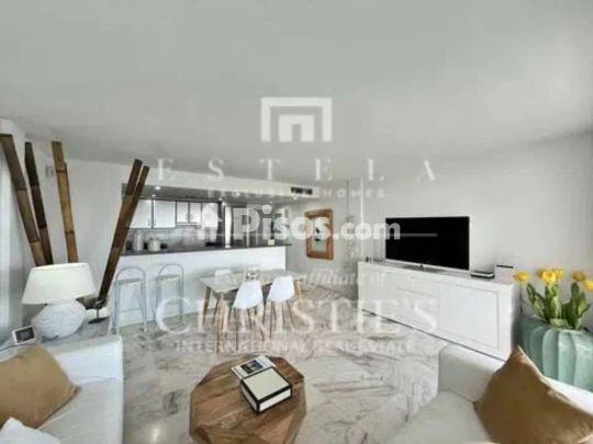 Piso en alquiler en Calle Avenida 8 D'Agost S-N - Photo 1