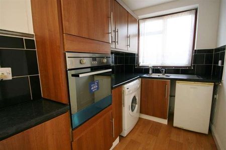 South Hayes, UB3 - Photo 5