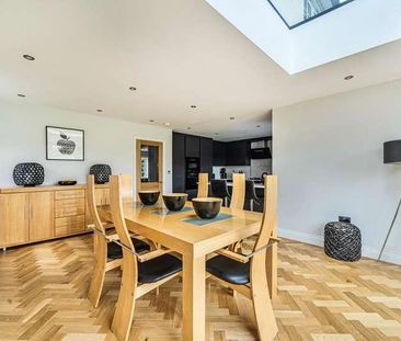 Bishops Green, Newbury, RG20 - Photo 4