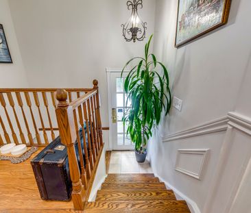 For Lease - 463 Drummond Road, Oakville, Ontario - Photo 1