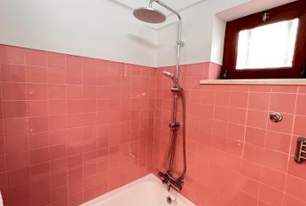 Moradia T2 com Quintal em São Domingos de Rana