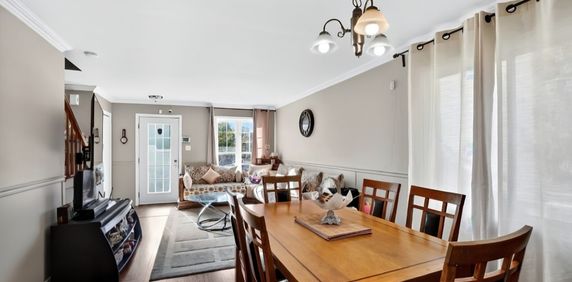 4 1/2 De Luxe Sur 2 étages Blainville - Photo 2