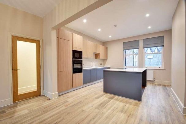 St. James's House, Harlow Moor Drive, Harrogate, North Yorkshire, HG2 - Photo 1