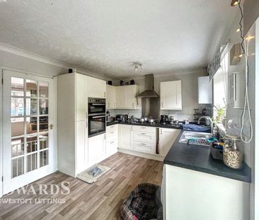 3 bedroom semi-detached house to rent - Photo 1