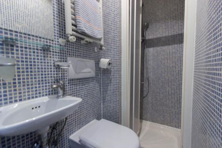 Flat 17 Gloucester Street, Pimlico SW1V 2DB - Photo 5