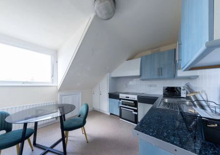 Fortess Road, London - Photo 4