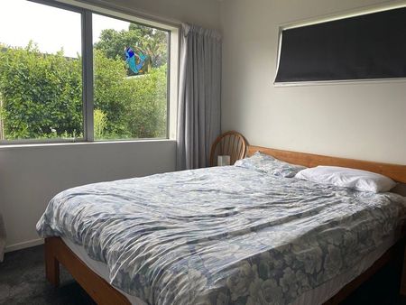 House in the Bay - Photo 4