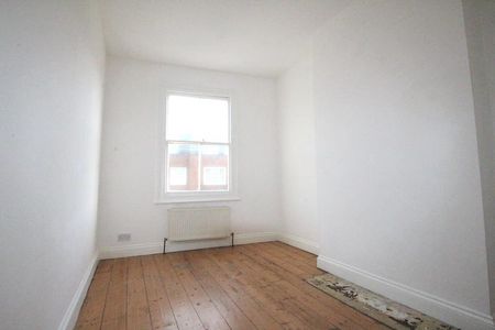 2 bedroom apartment to rent Hove, BN3 - Photo 4