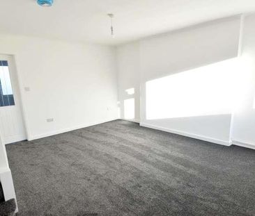 Heswall Drive, Walshaw, BL8 - Photo 1